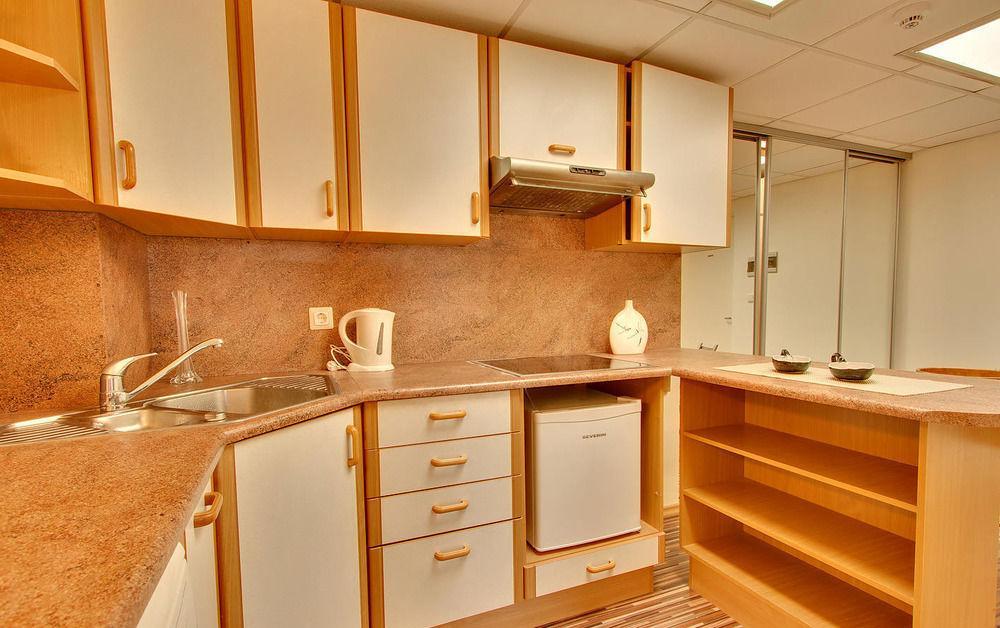 Luxury Suites - Tatari By Rikas Hotels Талин Екстериор снимка